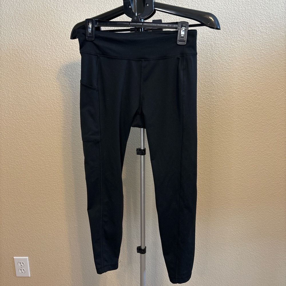 Columbia Black High Rise Leggings w/ Pockets Women’s Medium‎